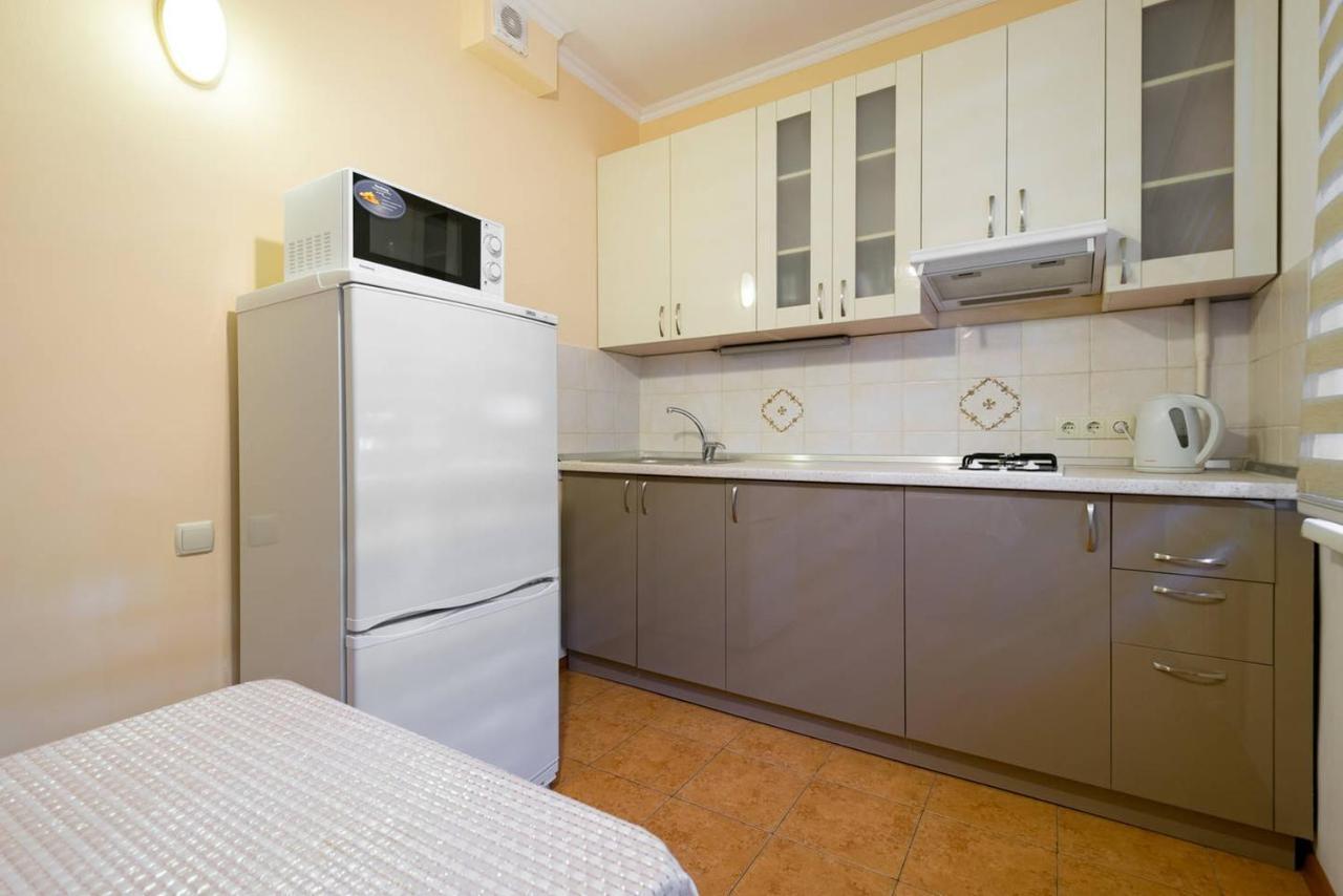 Nadezhda Apartment On Nauryzbay Batyra 37/1 Almaty Exteriér fotografie