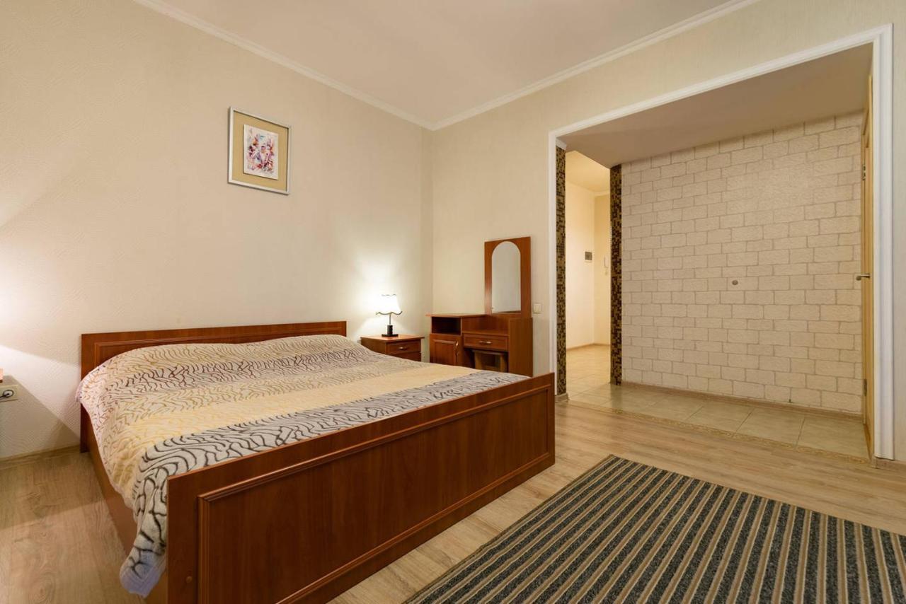 Nadezhda Apartment On Nauryzbay Batyra 37/1 Almaty Exteriér fotografie